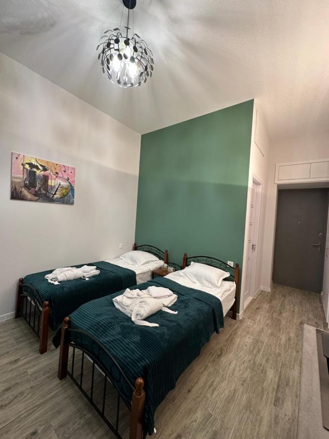Apartment In The Center Of Tbilisi Bagian luar foto